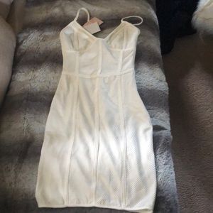 Tiger Mist Remington white dress size small